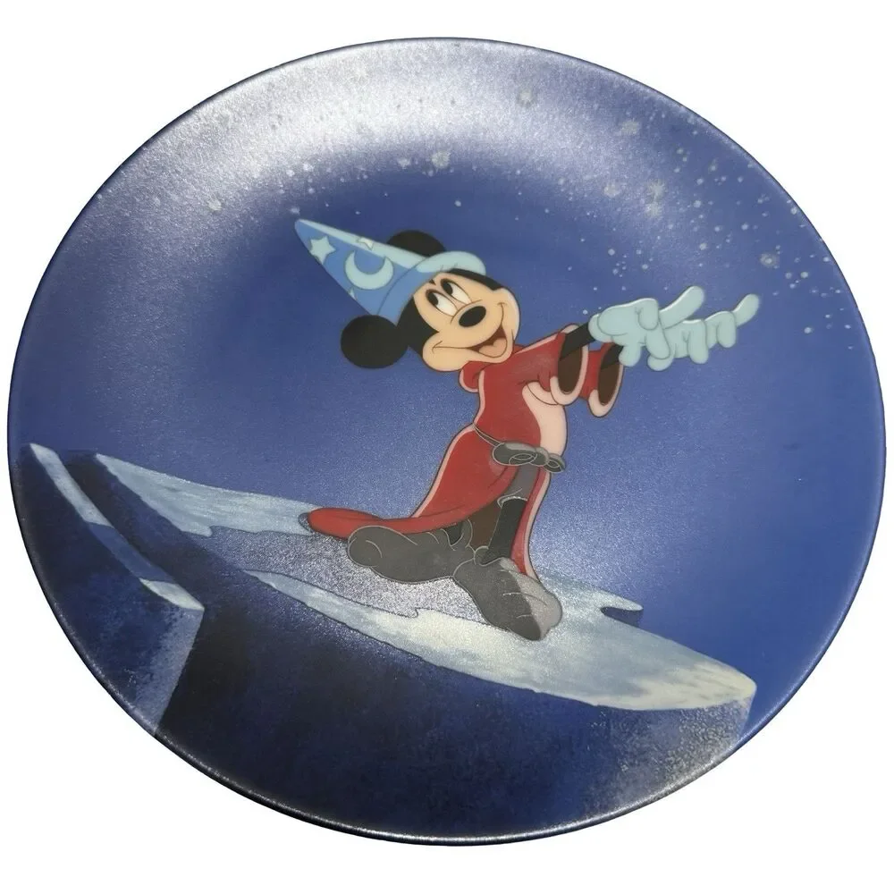 Walt‎ Disney’s Fantasia “The Apprentice’s Dream” Mickey Mouse Plate